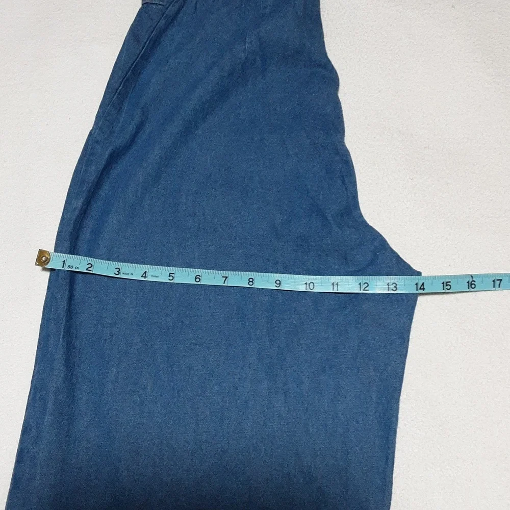 Sincerely Jules 100 % Cotton Women's Blue Denim Jumsuit Size L. Missing Belt.